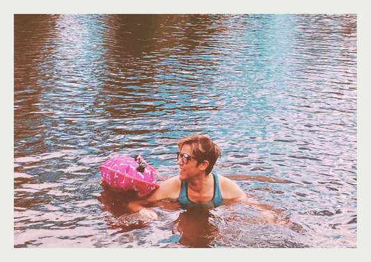 Waves and Wild Water owner and keen outdoor swimmer, Claire, enjoys a stunning summer swim in the River Thames.