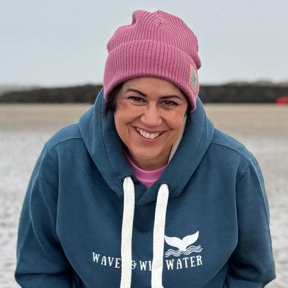 Claire from Waves and Wild Water wears her Fisherman Beanie hat in gorgeous Sunset Blush pink. It goes perfectly with her Stormy Sea hoodie.
